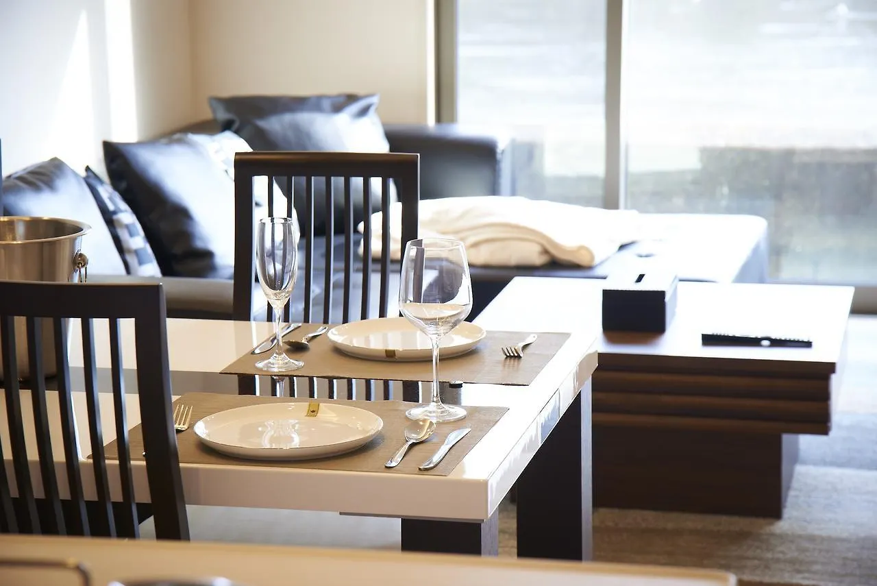 京都 リバーサイド モダンハウス 0*, 京都市 日本